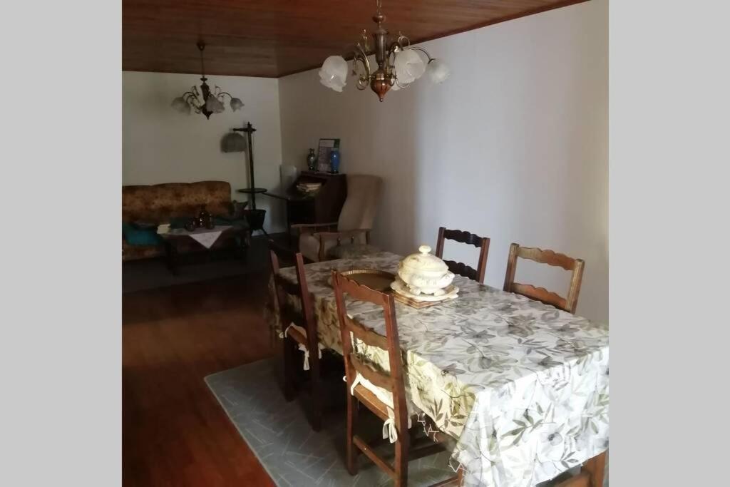Maison Familiale Coteaux De La Vezere Voutezac Eksteriør bilde